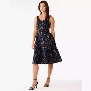 🎄😻🎄Full Bloom Metallic Grace Dress